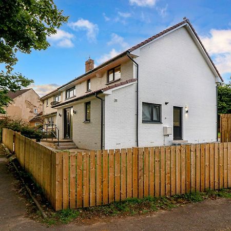 Wyndford Riverside House Глазгоу Екстериор снимка